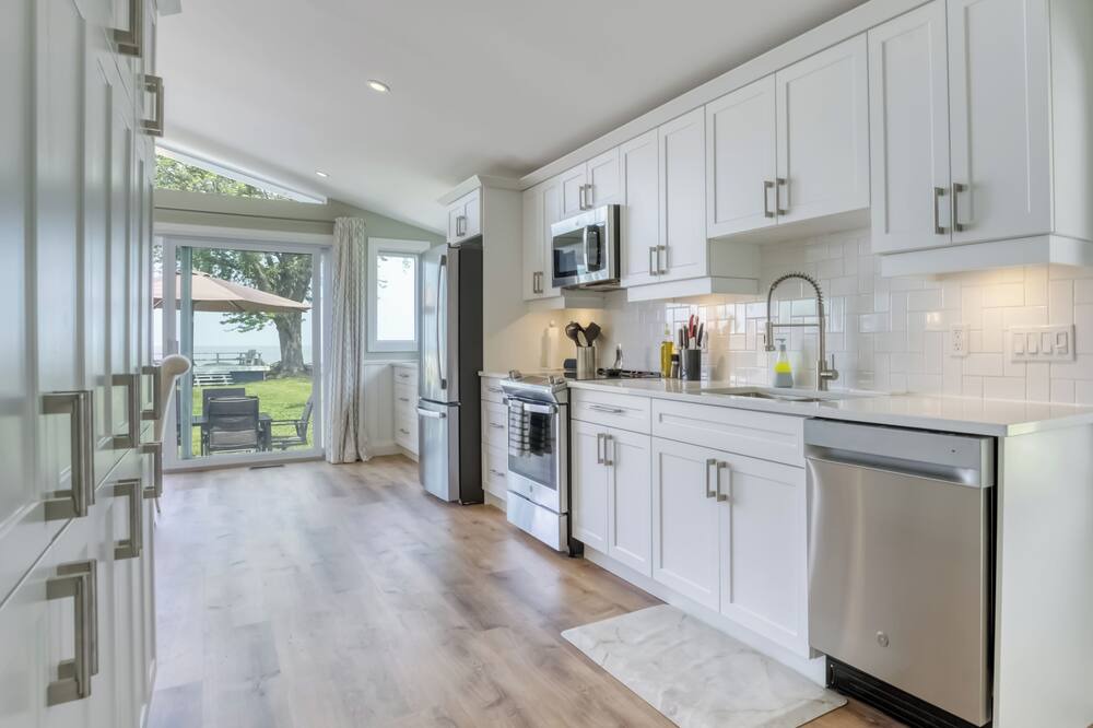 Photo of Kitchen in Lighthouse Cove