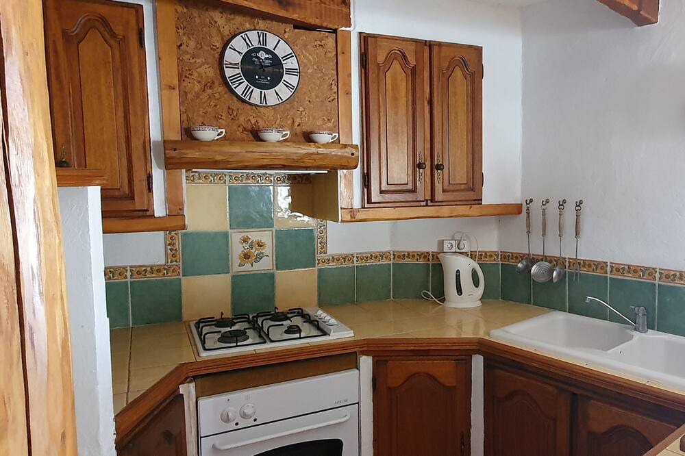 Photo of Kitchen in Courniou