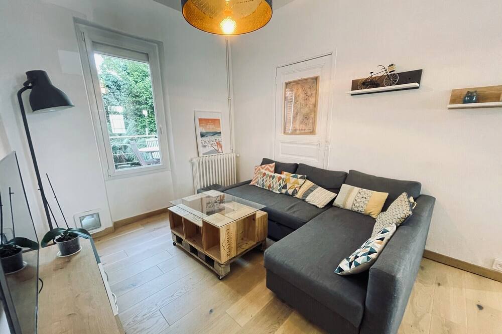 Photo of Livingroom in Toulouse Left Bank