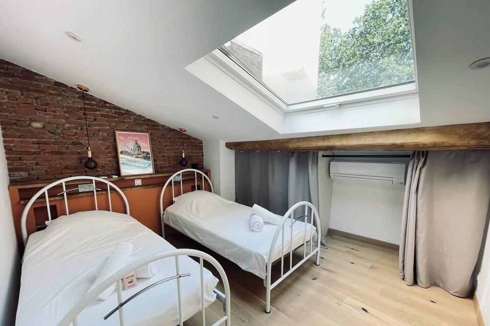 Photo of Bedroom in Toulouse Left Bank