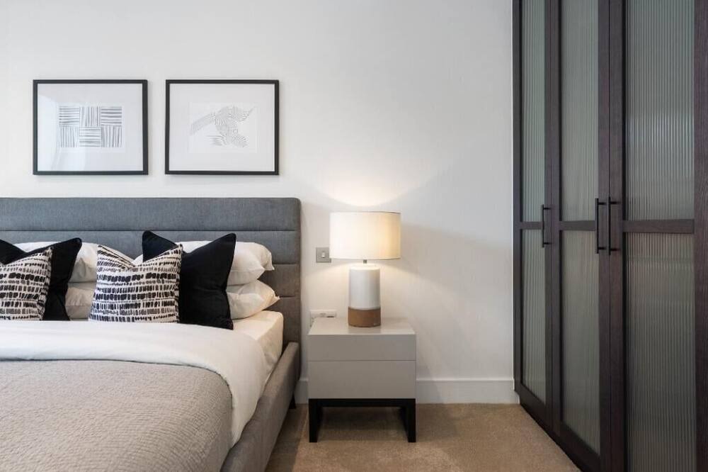 Photo of Bedroom in St James