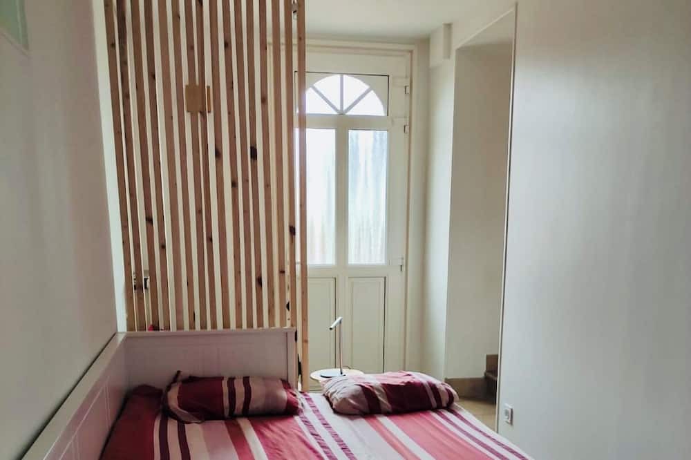 Photo of Bedroom in Gevrey-Chambertin
