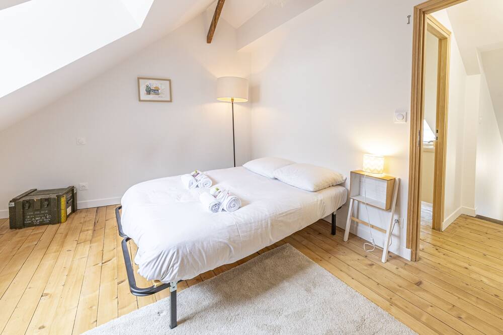 Photo of Others in Laval