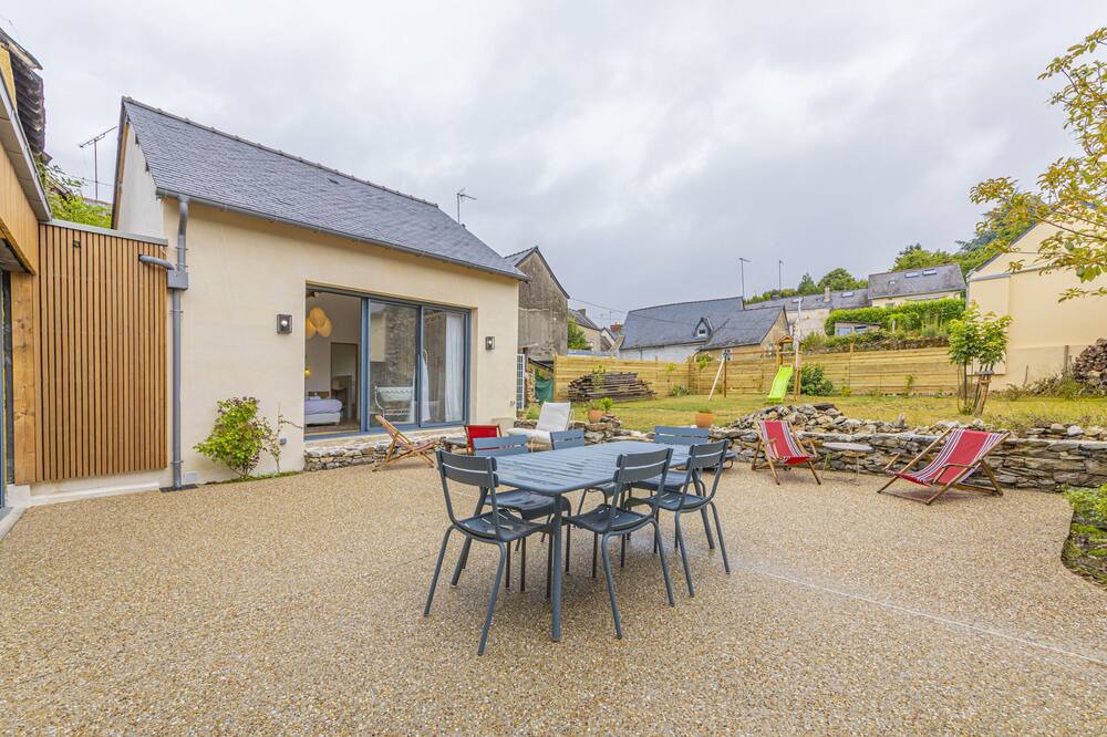 Photo of Outdoor in Laval