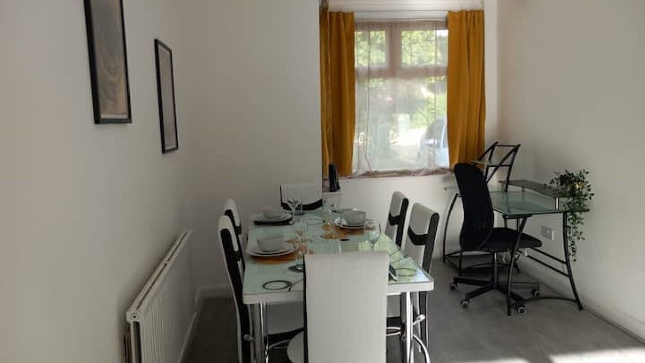 Photo of Others in Hatfield