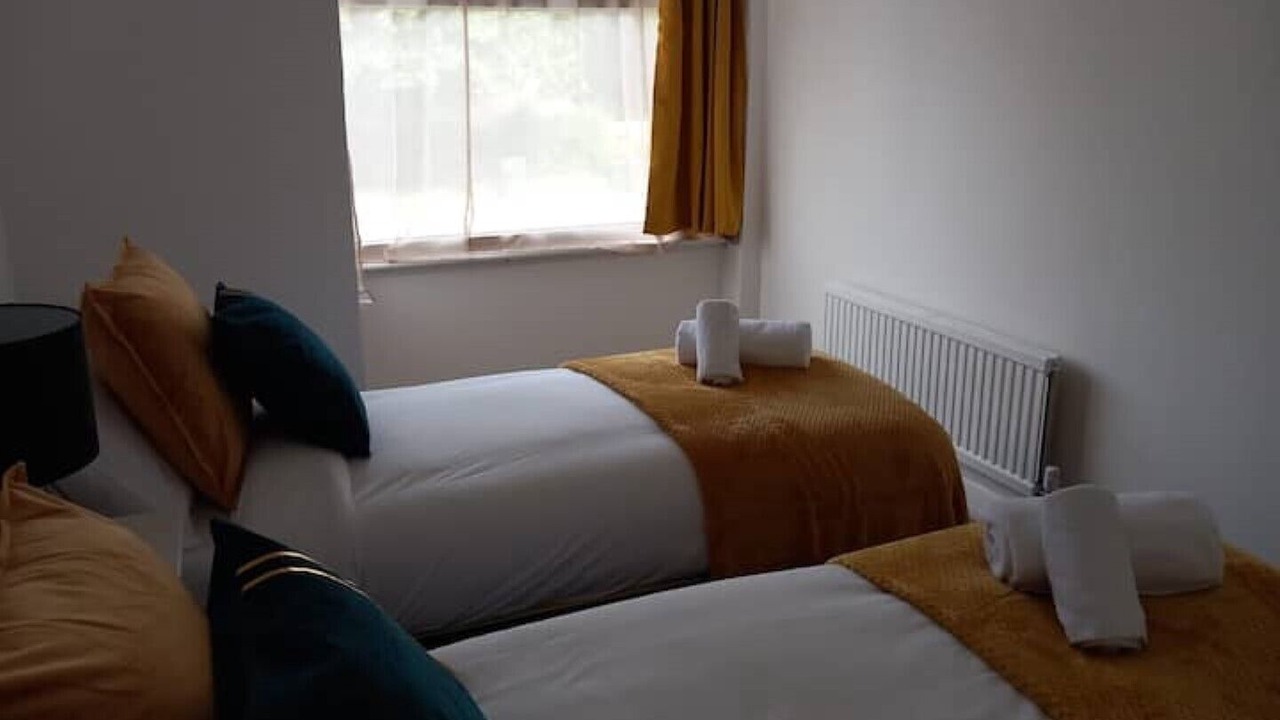 Photo of Others in Hatfield