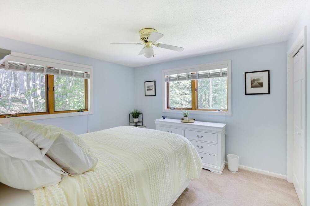 Photo of Others in Lake Arrowhead