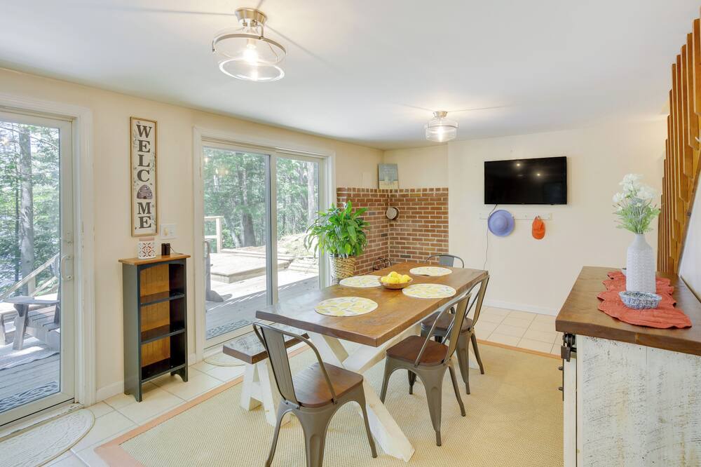 Photo of Bedroom in Lake Arrowhead