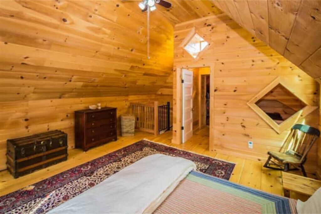 Photo of Others in Stockbridge