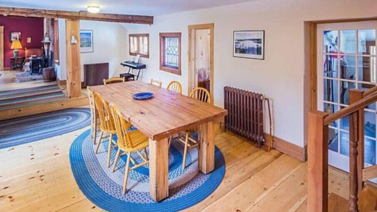 Photo of Others in Stockbridge