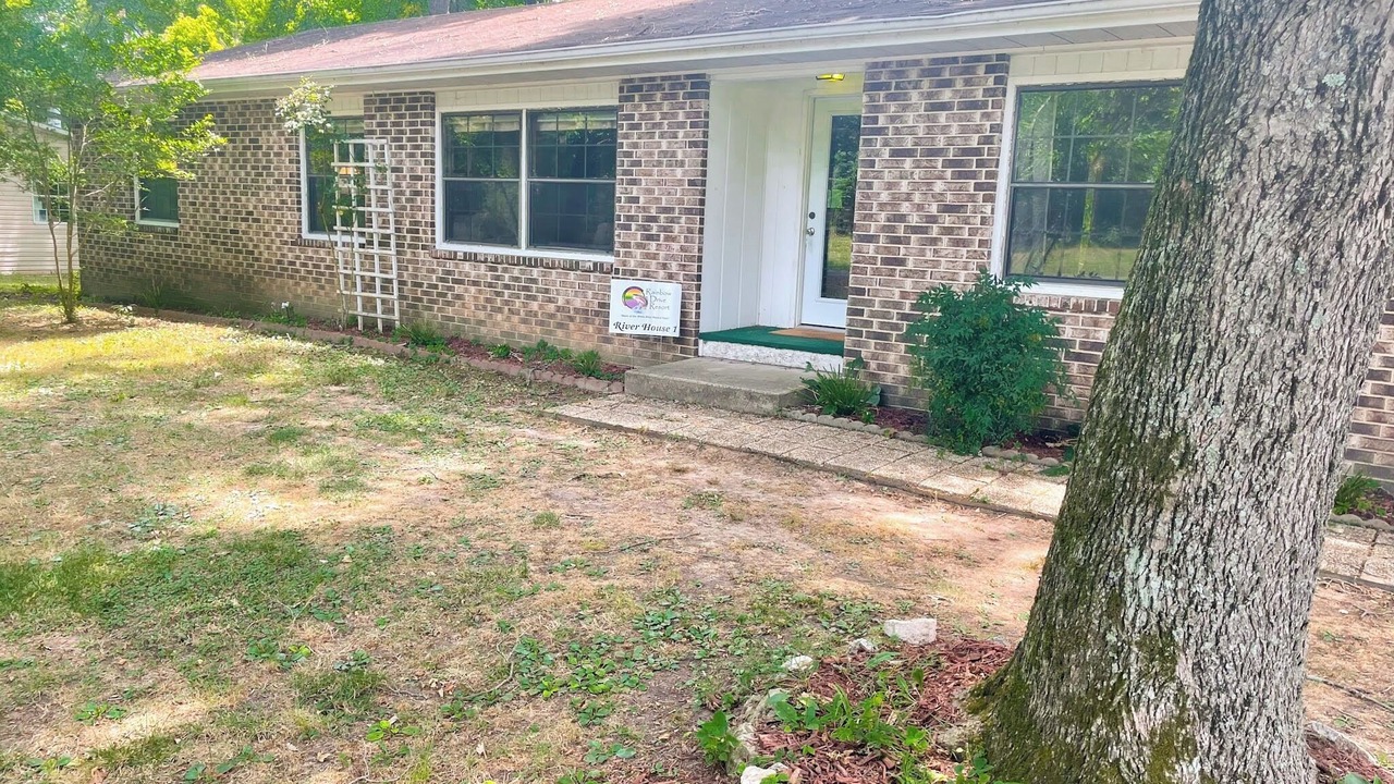 Photo of Others in Cotter