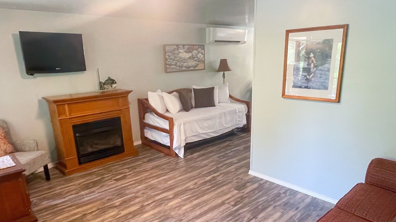 Photo of Others in Cotter