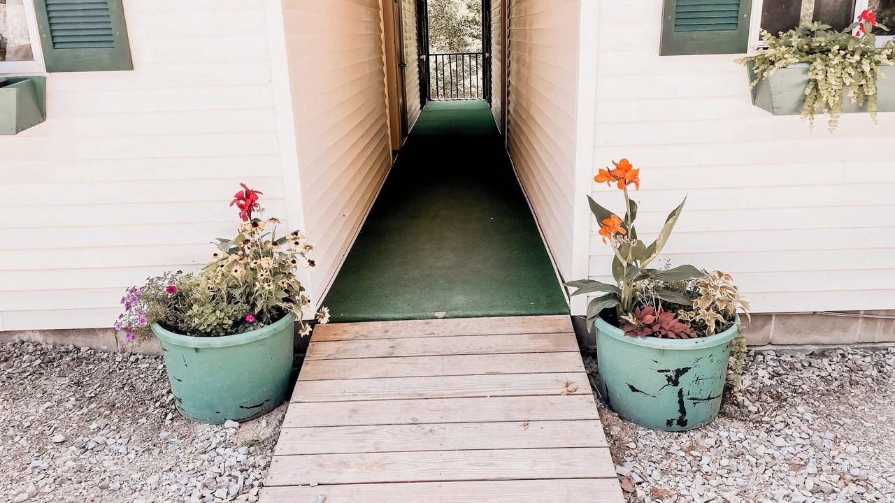 Photo of Others in Cotter