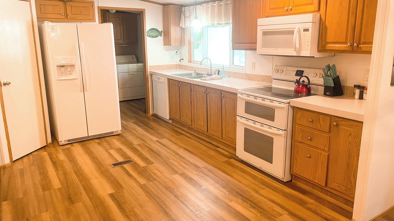 Photo of Others in Cotter