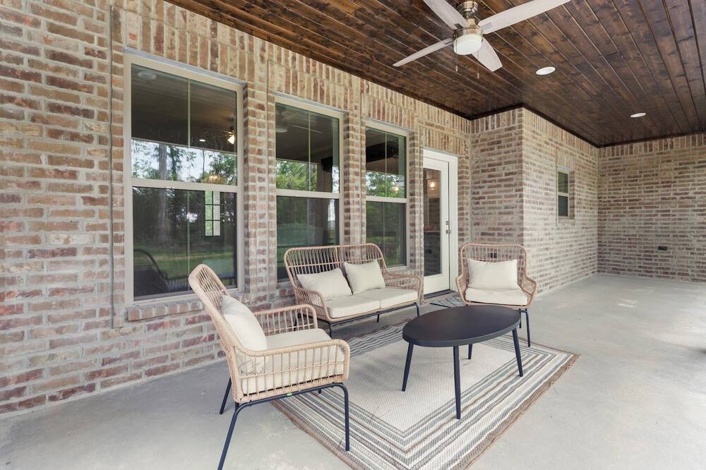 Photo of Outdoor in Sulphur