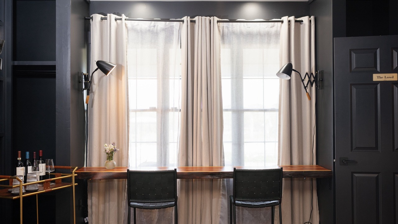 Photo of Bedroom in Historic District