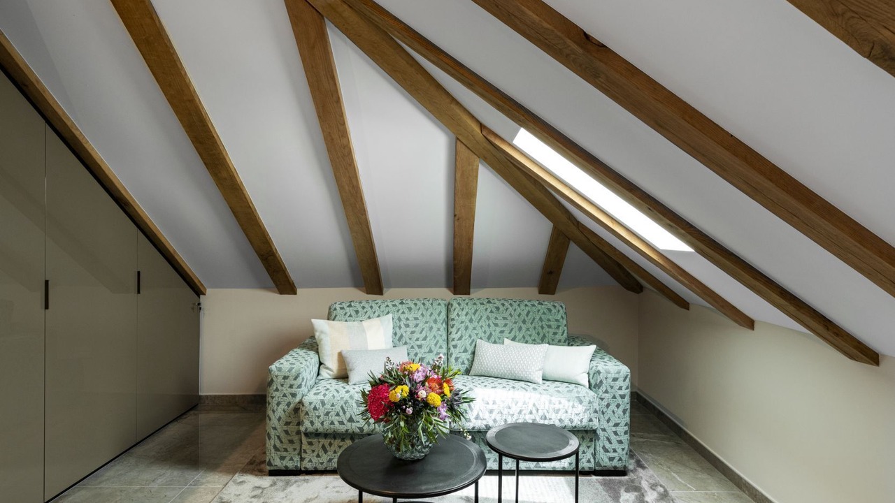 Photo of Bedroom in Pile