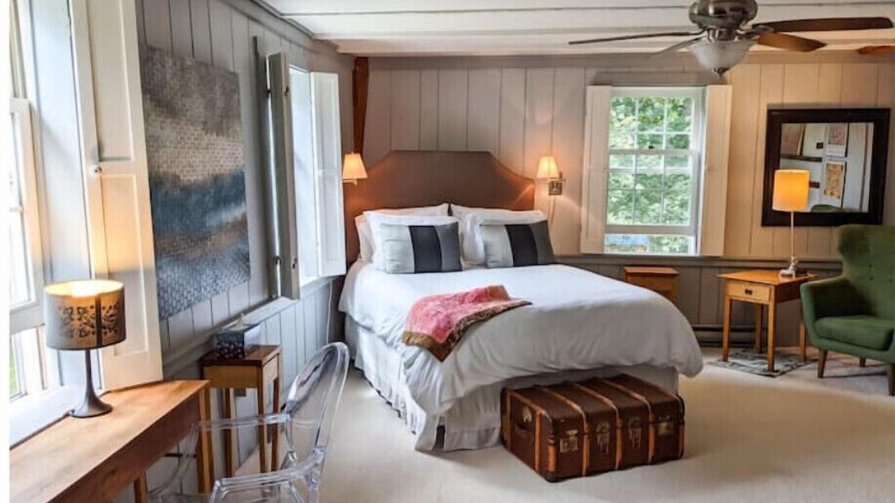 Photo of Others in Wolfville