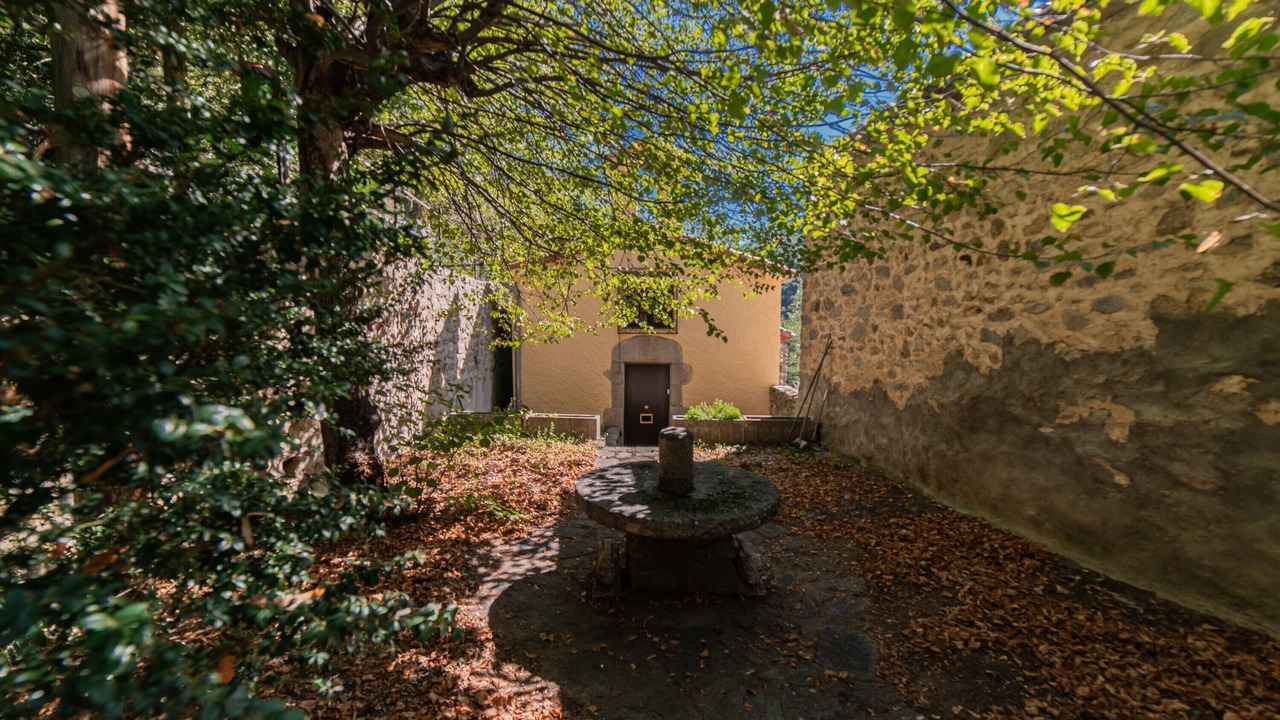Photo of Outdoor in Corsavy