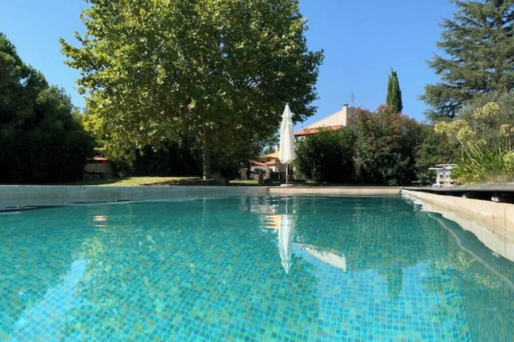 Photo of Outdoor in Valergues