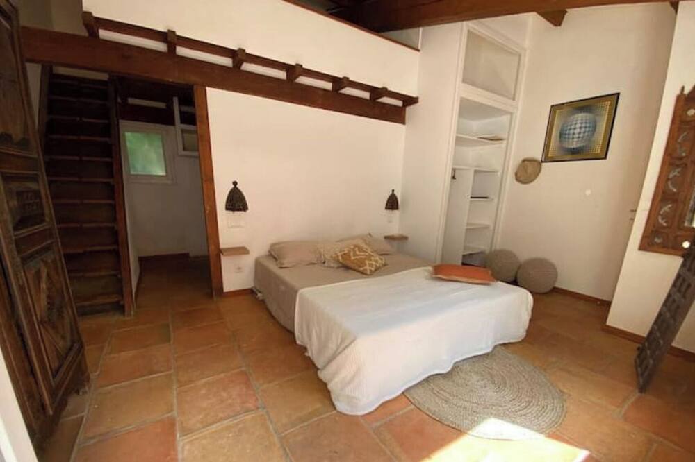 Photo of Bedroom in Valergues