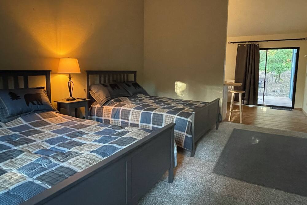 Photo of Bedroom in Pollock Pines