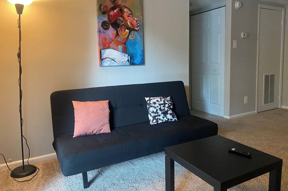 Photo of Livingroom in Gaithersburg