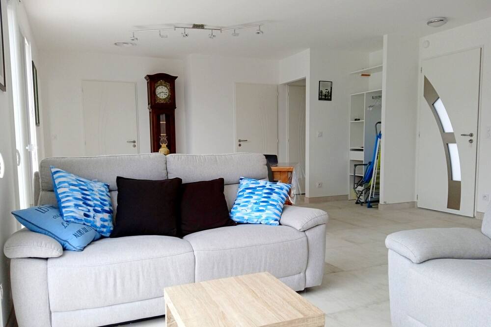 Photo of Livingroom in Saint-Gilles-Croix-de-Vie