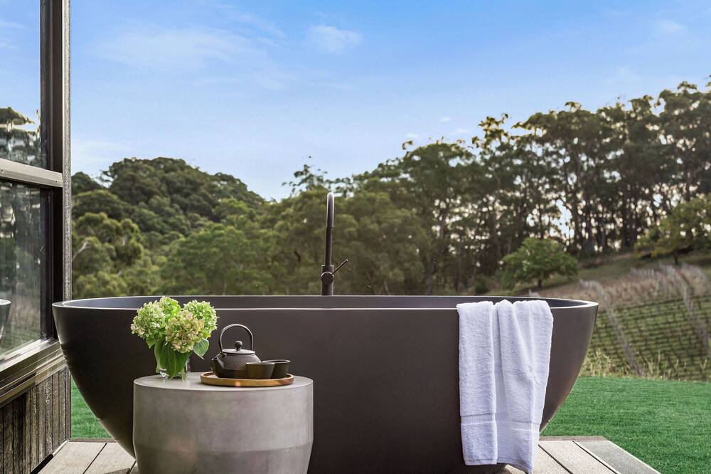 Photo of Outdoor in Ashton