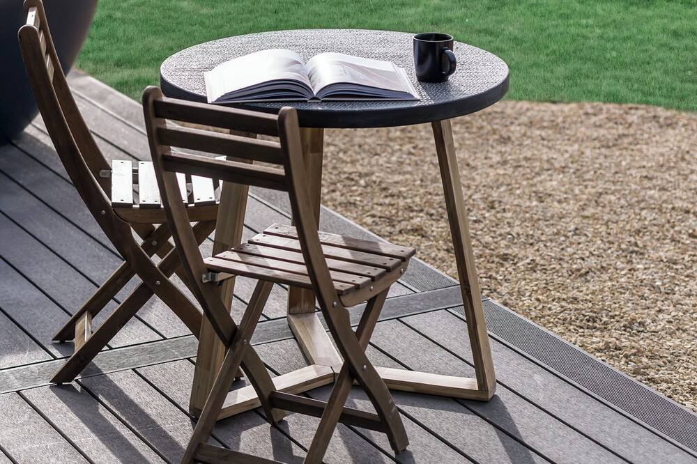 Photo of Outdoor in Ashton