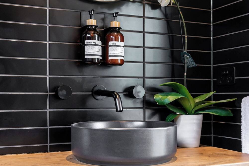 Photo of Others in Ashton