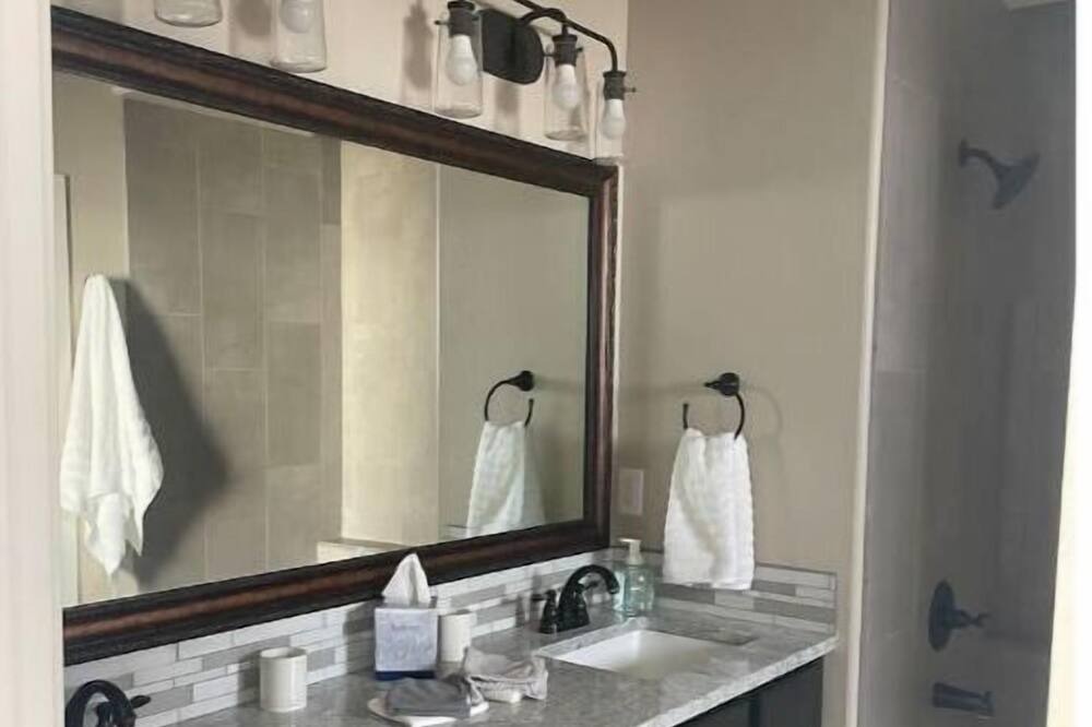 Photo of Bathroom in Las Cruces