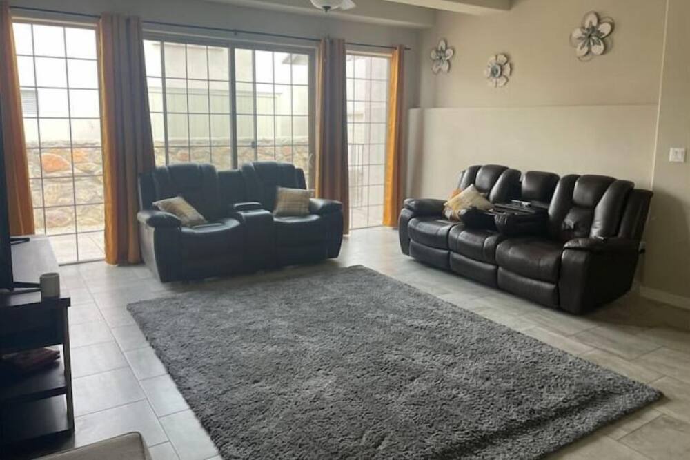 Photo of Livingroom in Las Cruces