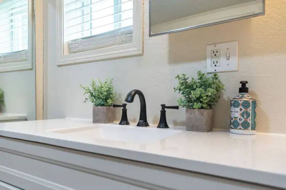 Photo of Others in Maplewood