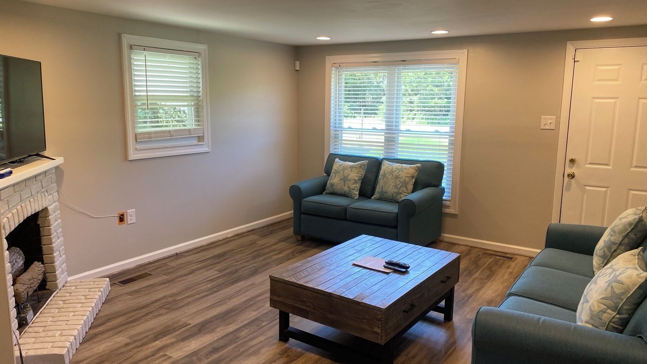 Photo of Livingroom in Harbinger