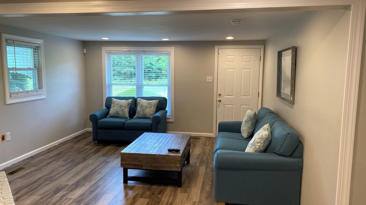 Photo of Livingroom in Harbinger
