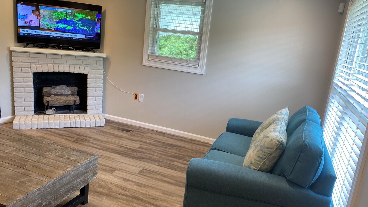 Photo of Livingroom in Harbinger