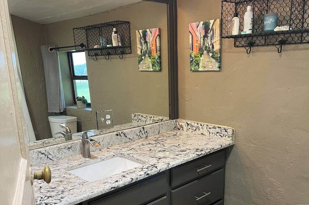 Photo of Bathroom in Weatherford