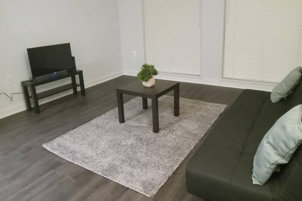 Photo of Livingroom in Downtown