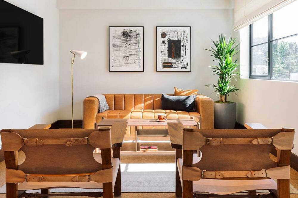 Photo of Livingroom in Sunset Junction