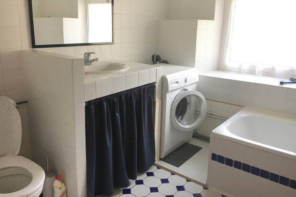 Photo of Bathroom in Les Martys