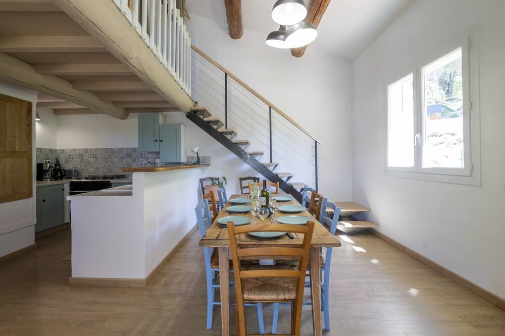 Photo of Livingroom in Piolenc