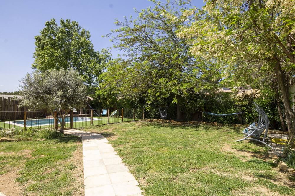 Photo of Outdoor in Piolenc