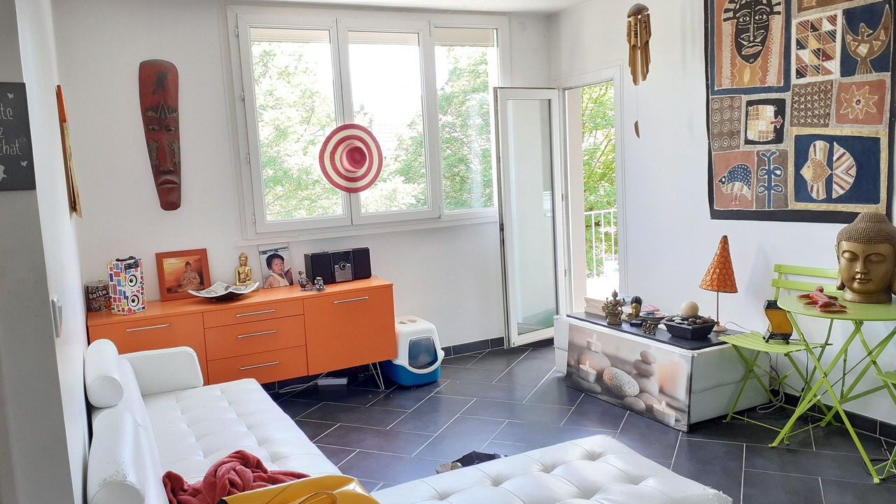 Photo of Livingroom in Up 1.5 Saint-Ferreol