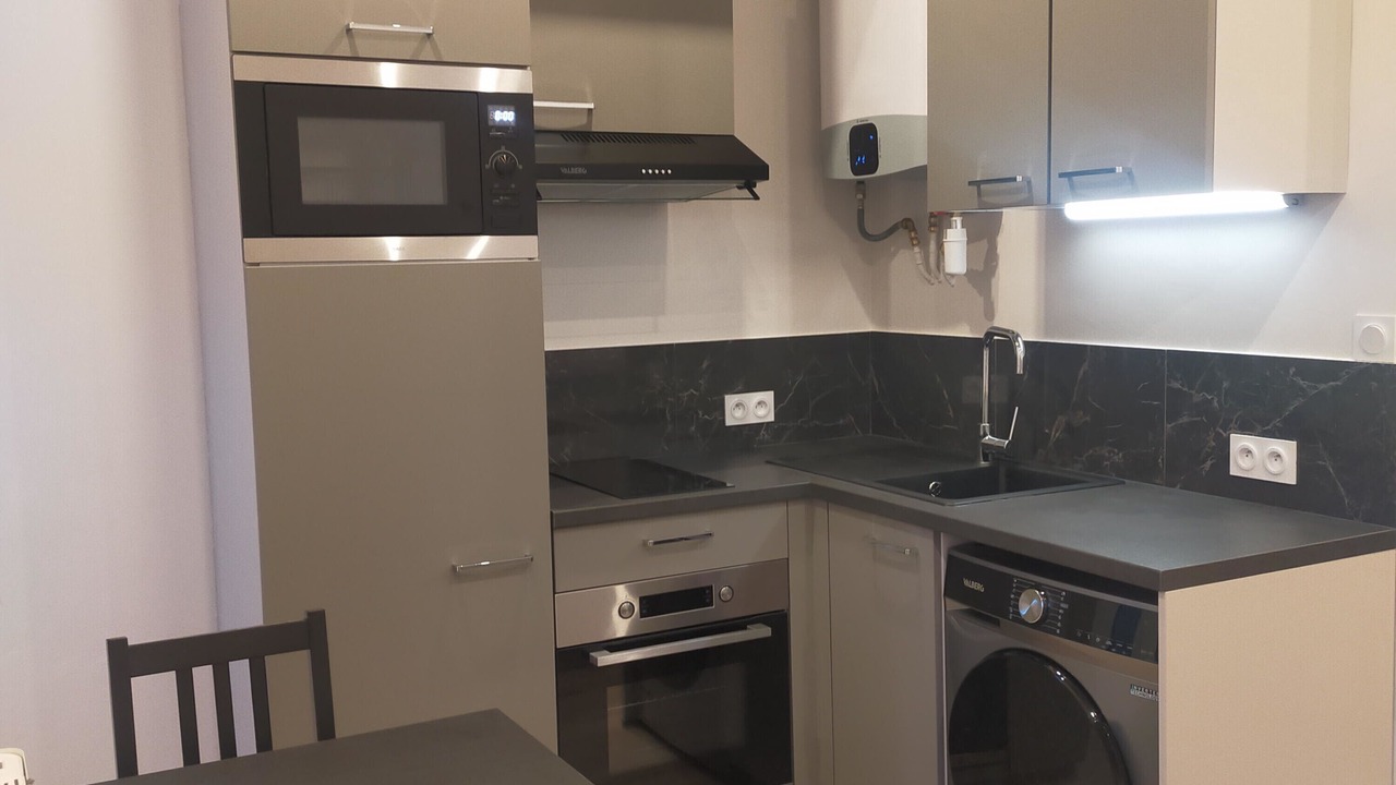 Photo of Kitchen in Vaulnaveys-le-Haut