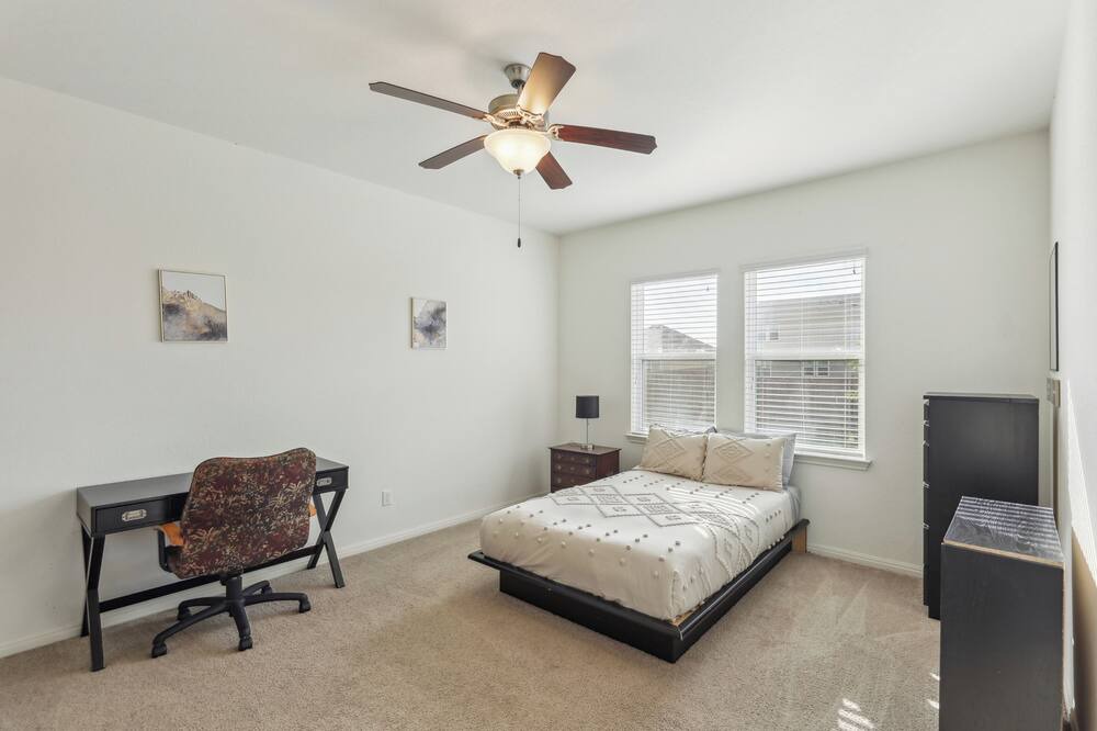 Photo of Bathroom in Manor