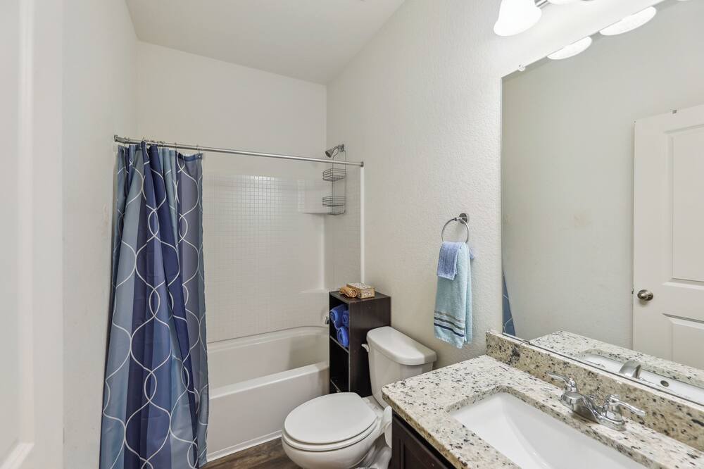 Photo of Bathroom in Manor