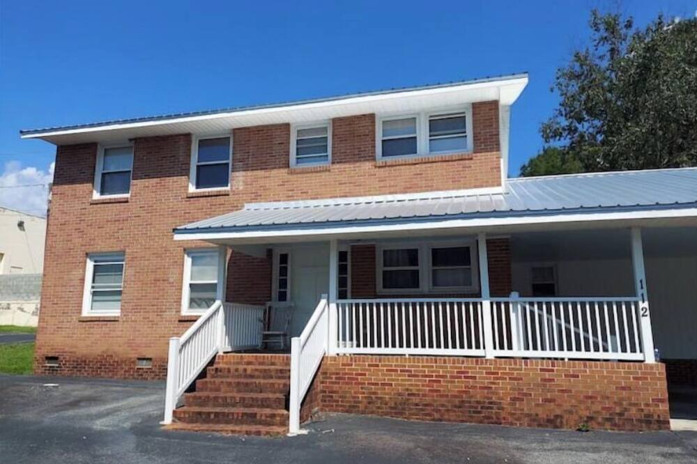 Photo of Outdoor in Rosewood
