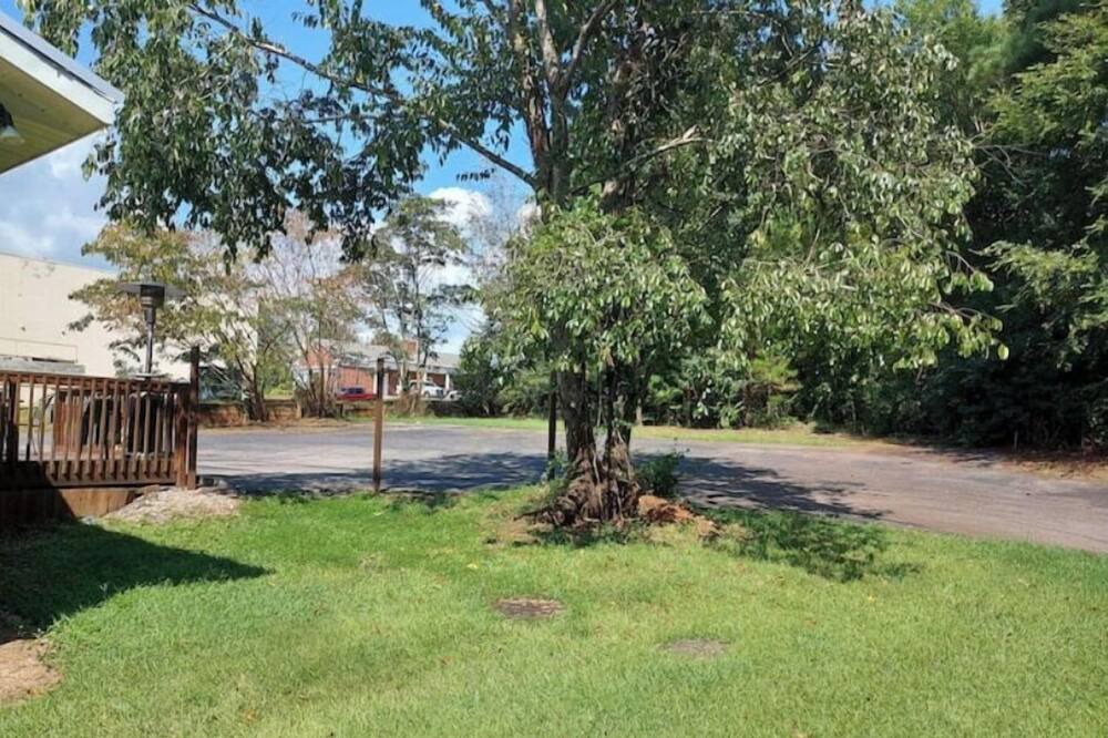 Photo of Outdoor in Rosewood
