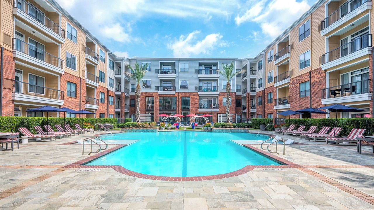Photo of Outdoor in Brookhollow